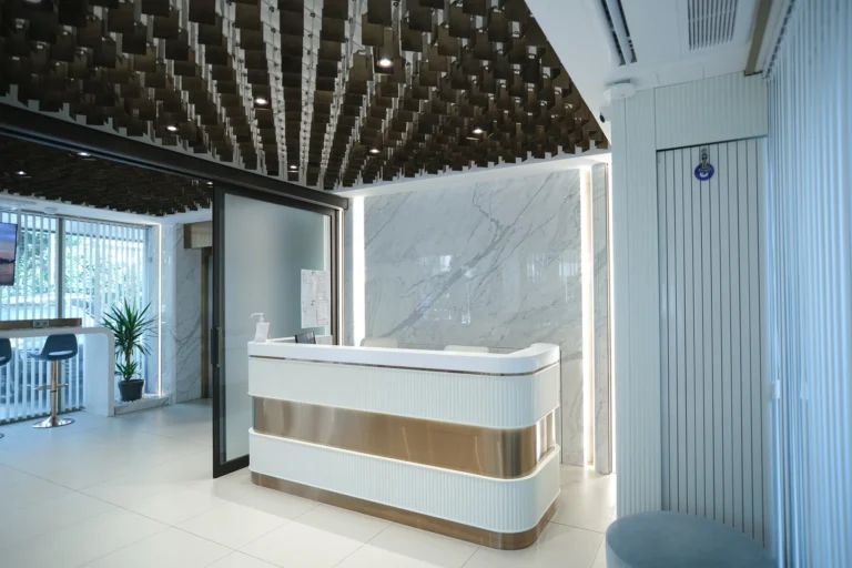 medart-hair-clinic-reception